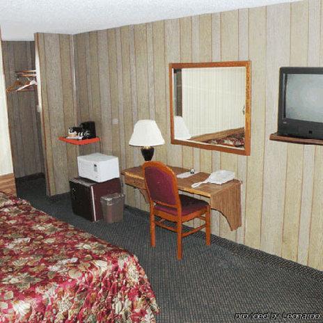 אומק Motel Nicholas מראה חיצוני תמונה