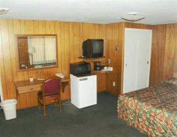 אומק Motel Nicholas מראה חיצוני תמונה